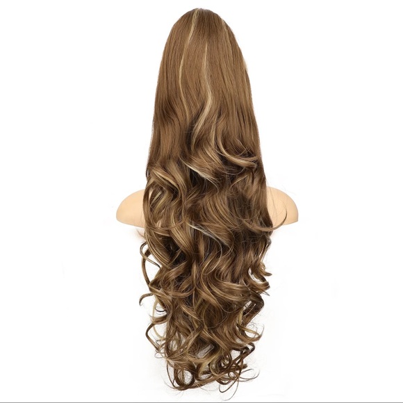 NWT 24” Long Curly Wavy Light Brown w/Blonde Highlights Ponytail Extension Clip - Picture 1 of 4